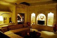 Butan Kraliyet ailesinin konakladığı Harem Cave Suite